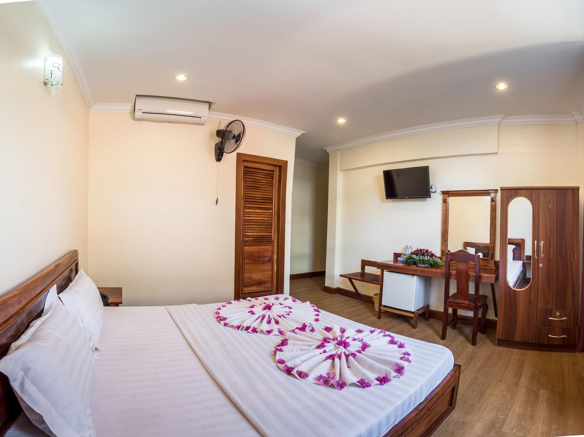 Seng Hout Hotel Battambang Exterior foto